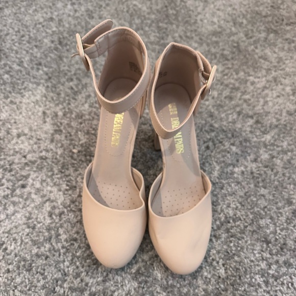 Dream Pairs Nude Ankle Strap Heels - Picture 1 of 8